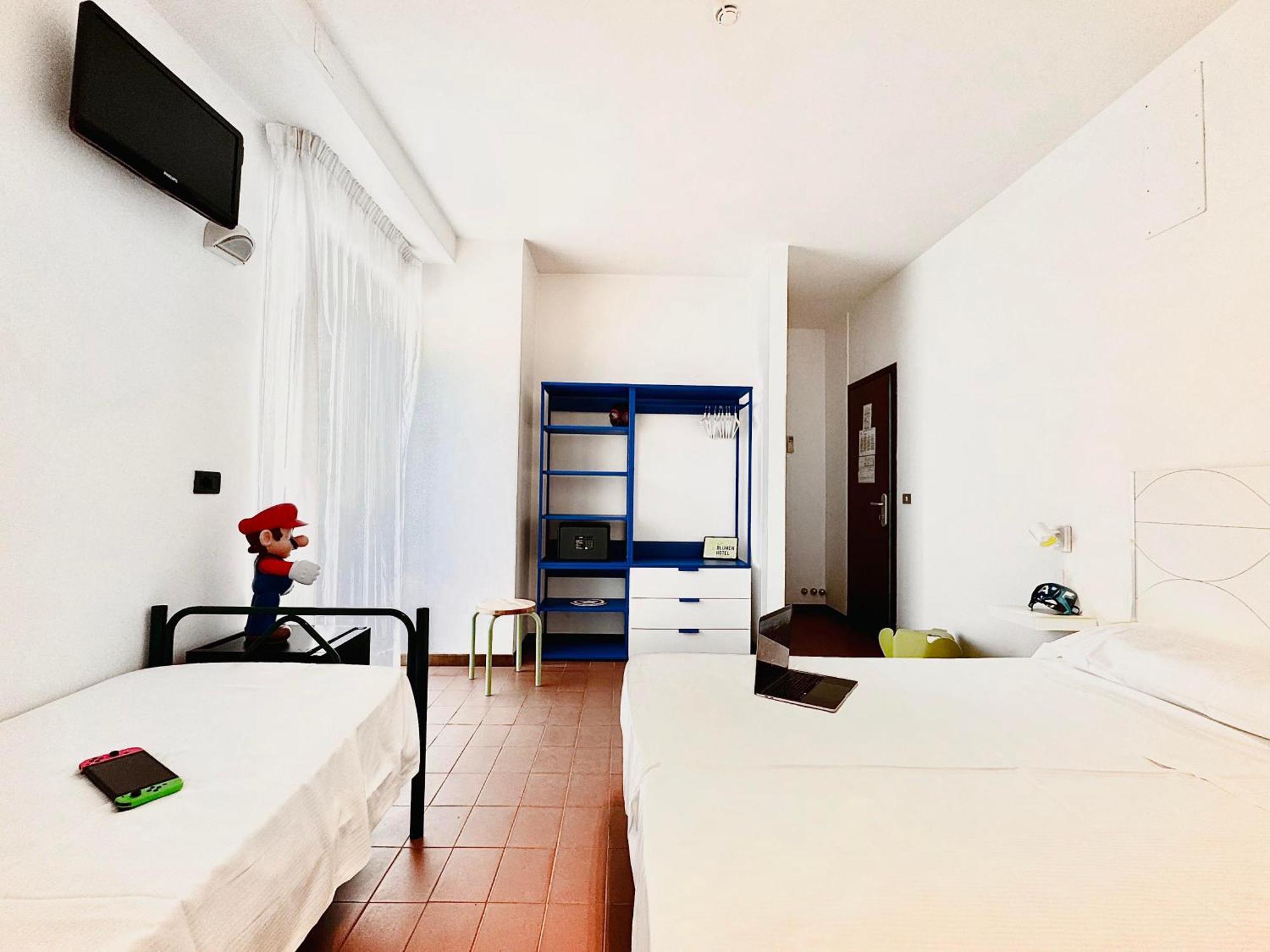 Hotel Blumen 圣贝内代托-德尔特龙托 外观 照片